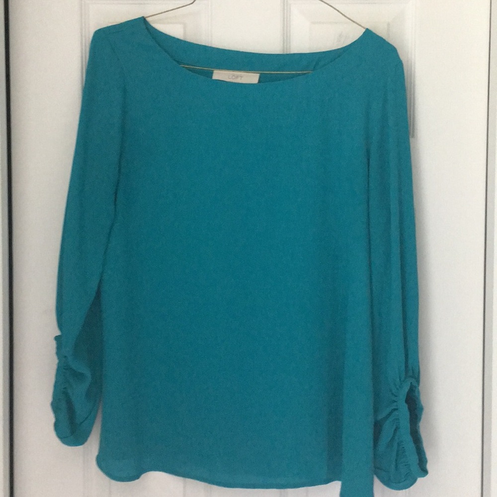 Beautiful Turquoise blouse - Loft
